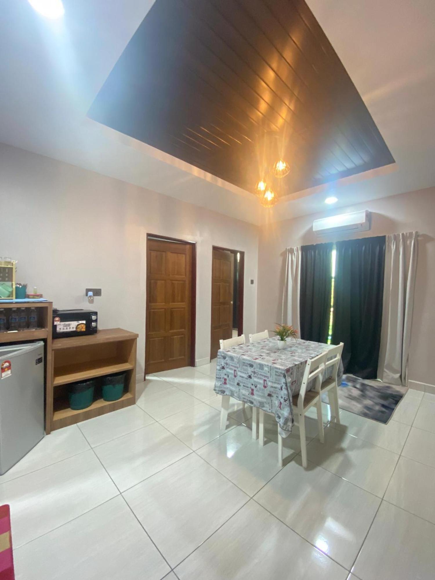 Grand Village Inn Pantai Cenang  Bagian luar foto